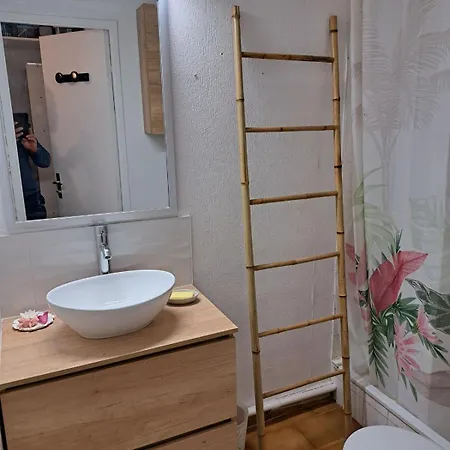 Apartmán 4 Personnes Avec Clim, Piscine Au Cap D Au Pied Du Port Et 5 Mn A Pied De La Du Mole